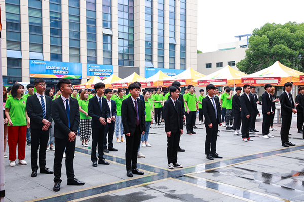 南京新華第十八屆校園人才交流會(huì)暨2019年創(chuàng)就業(yè)宣傳周啟動(dòng)儀式正式啟幕！